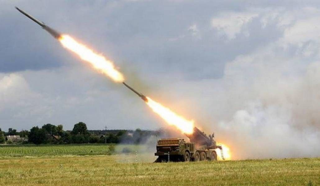 Азербайджанская армия во время боев использует все 300 и более крупнокалиберные реактивные установки залпового огня, имеющиеся в его арсенале