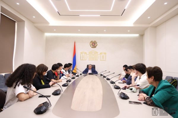 Մի շարք ուսումնական հաստատությունների ներկայացուցիչներ հյուրընկալվել են ԱԺ-ում