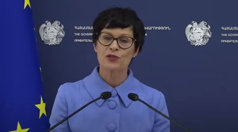 Առաջին անգամ հնարավոր է դարձել Հարավային Կովկասում խաղաղություն բերել. ԵՄ ընդլայնման հարցերով հանձնակատար