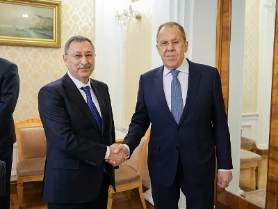 Լավրովը հանդիպել է Ալիևի ներկայացուցչի հետ