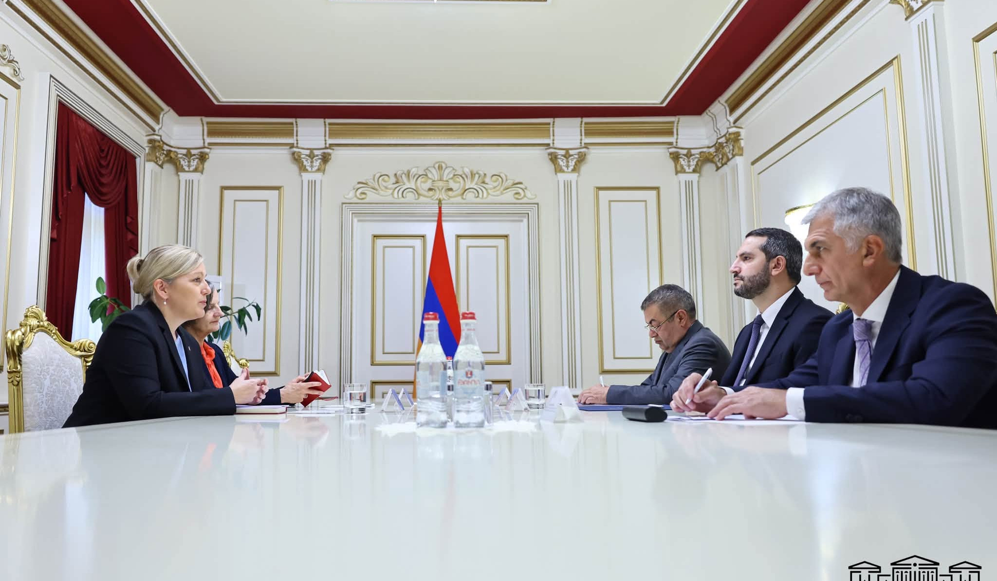 Ռուբինյանն ու Շվեյցարիայի դեսպանը քննարկել են երկկողմ հարաբերությունների ամրապնդումը