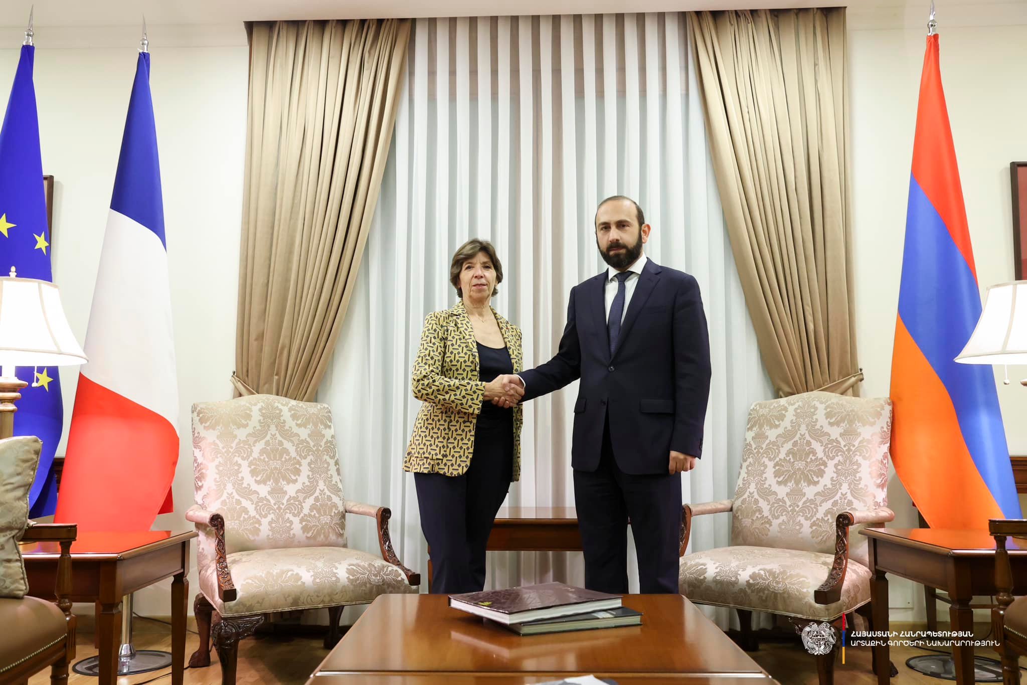 Փարիզը պատրաստ է պայմանագիր կնքել ՀՀ-ի հետ, որը Ֆրանսիային թույլ կտա զինտեխնիկա մատակարարել հայկական բանակին. Կոլոննա