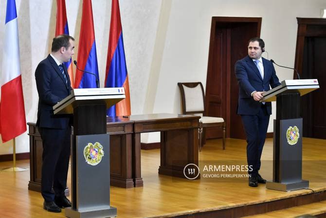 Сотрудничество в сфере обороны играет важную роль в межгосударственных отношениях Армении и Франции.