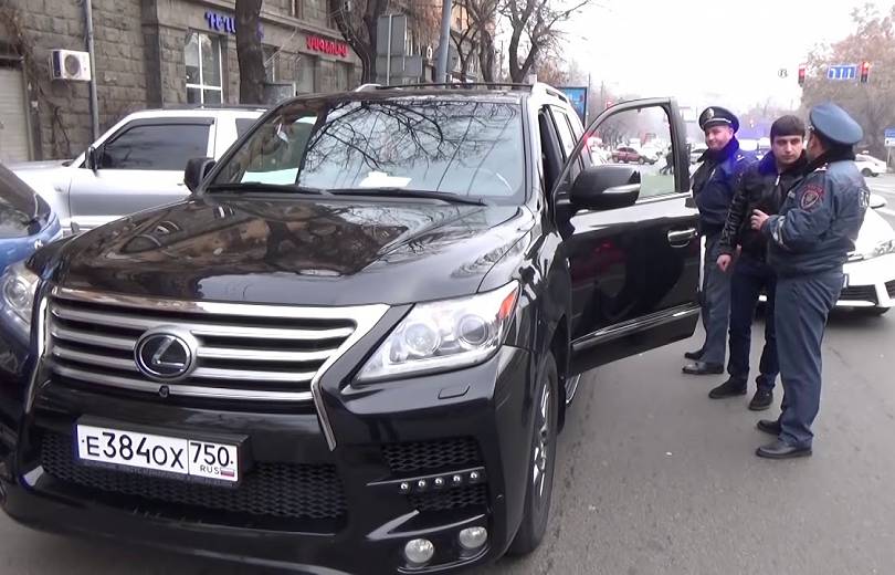 Օրինախախտ վարորդների մեքենաները տեղափոխվեցին ՃՈ հատուկ պահպանվող տարածք