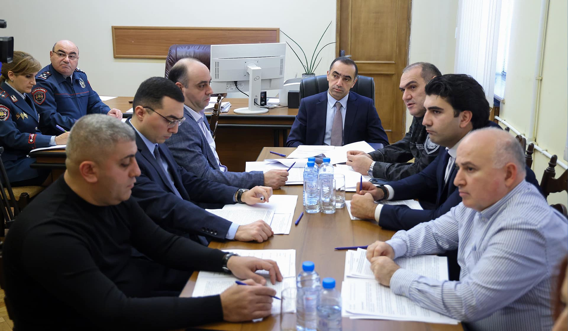 Հինգ ծառայողի նկատմամբ կկիրառվի «Ոստիկանությունից ազատում» կարգապահական տույժը. ՆԳՆ կարգապահական հանձնաժողովի նիստ
