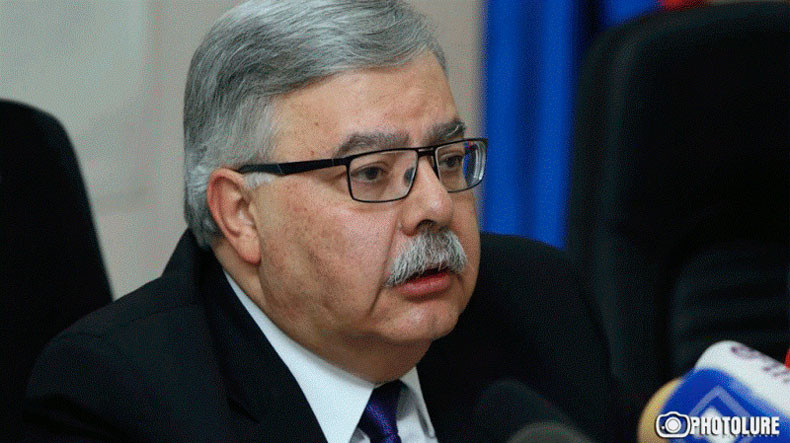 Հակոբ Տեր-Խաչատուրյանը եռօրյա այցով Արցախում էր. հանդիպել է ներկա ու նախկին նախագահների հետ