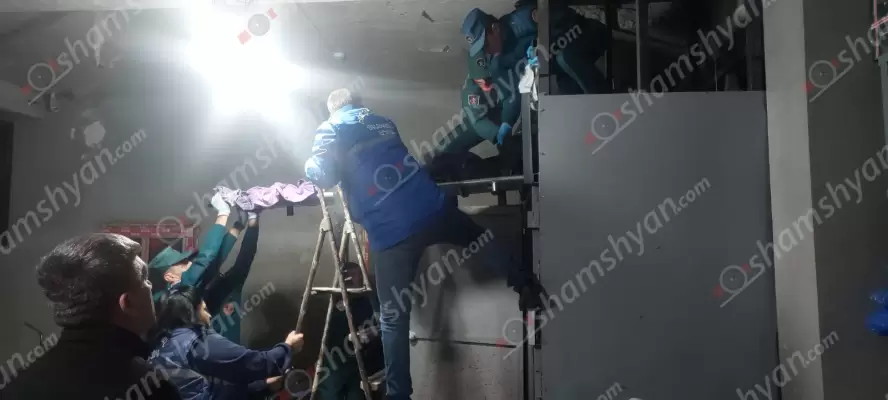Երևանում սեփական տան վերելակի հորանում հայտնաբերվել է տղամարդու դի. «սպանության» հատկանիշներով նախաձեռնվել է քրեական վարույթ