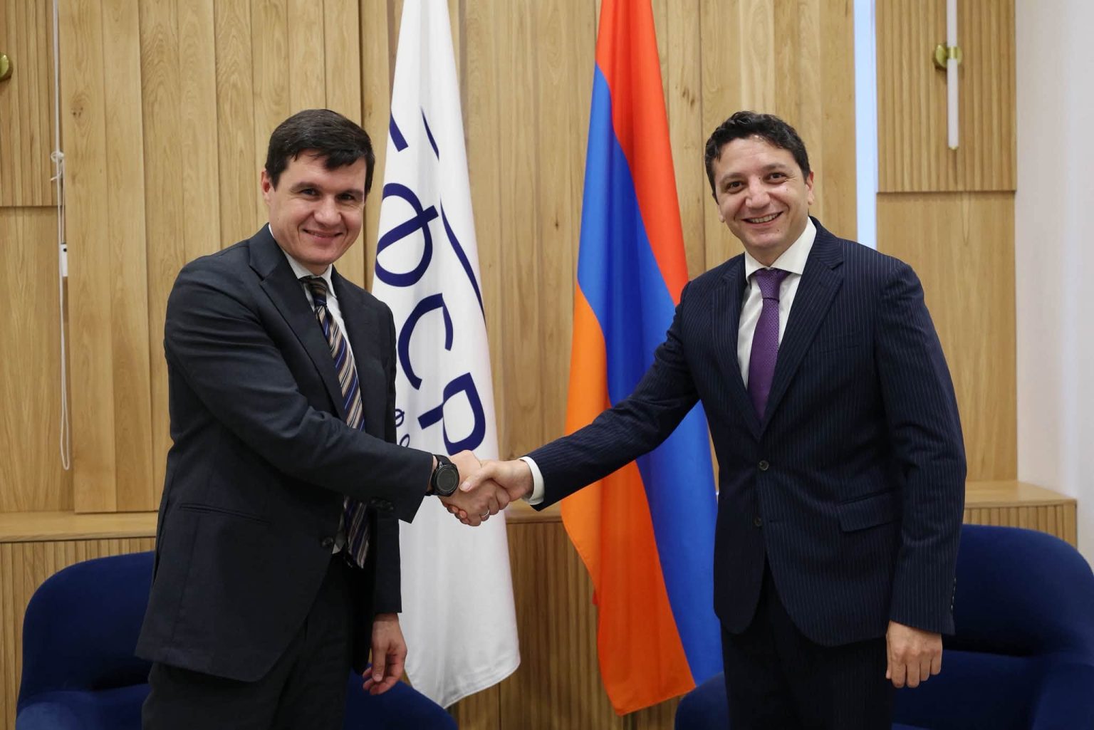 Վահե Հովհաննիսյանը հանդիպել է Կայունացման և զարգացման եվրասիական հիմնադրամի գործադիր տնօրենի հետ