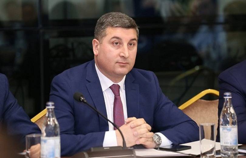 Այսօր աշխատանքից ազատման դիմում եմ գրել և թողնում եմ ՏԿԵ նախարարի պաշտոնը. Գնել Սանոսյան