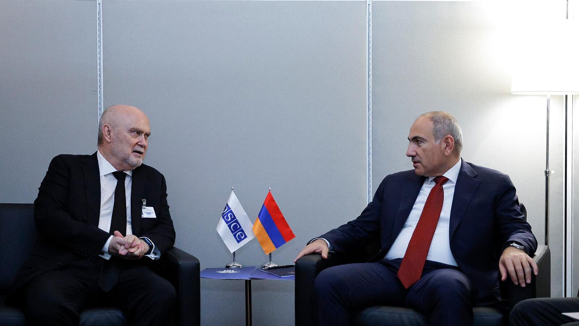 Ասում են՝ թուրք պաշտոնյան, ի՞նչ կապ ունի թուրքը, լրացուցիչ էմոցիա է. Փաշինյանը՝ երեկ տարածված սկանդալային ռեպորտաժի մասին