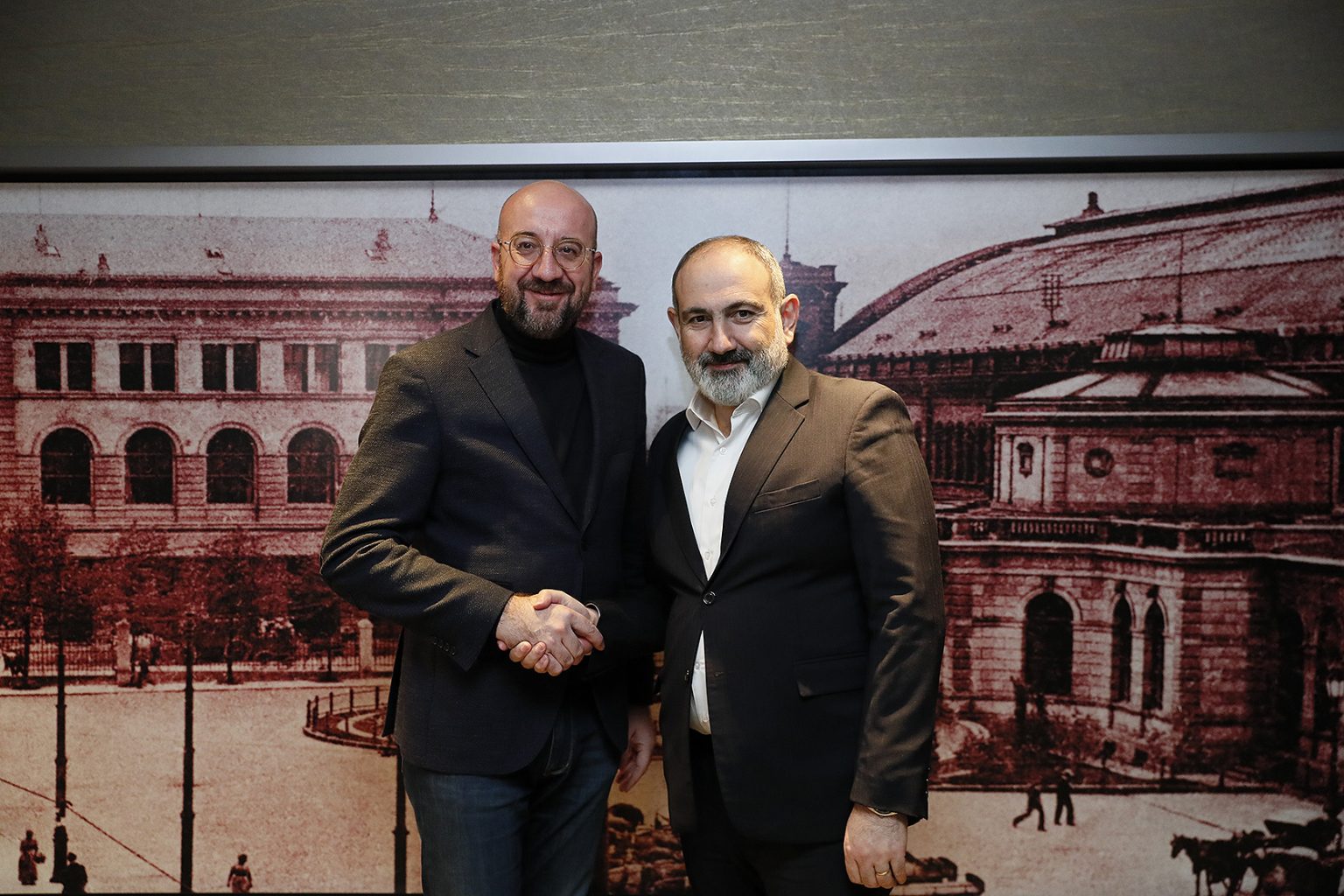 Վարչապետը Մյունխենում հանդիպել է Շառլ Միշելի հետ․ տեսանյութ