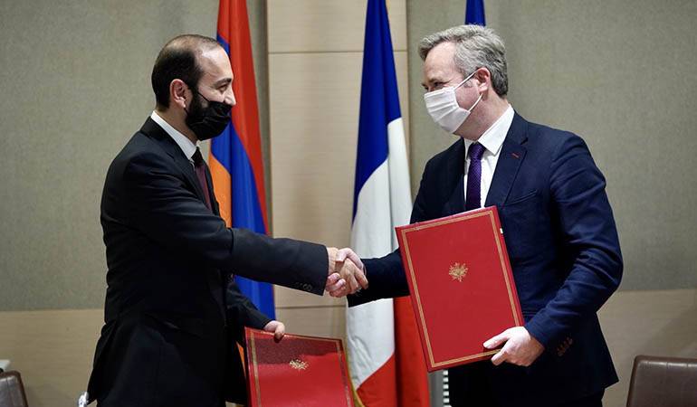 Արարատ Միրզոյանը և Ժան-Բատիստ Լըմուանը ստորագրել են «Հայ-ֆրանսիական տնտեսական համագործակցության ճանապարհային քարտեզը»