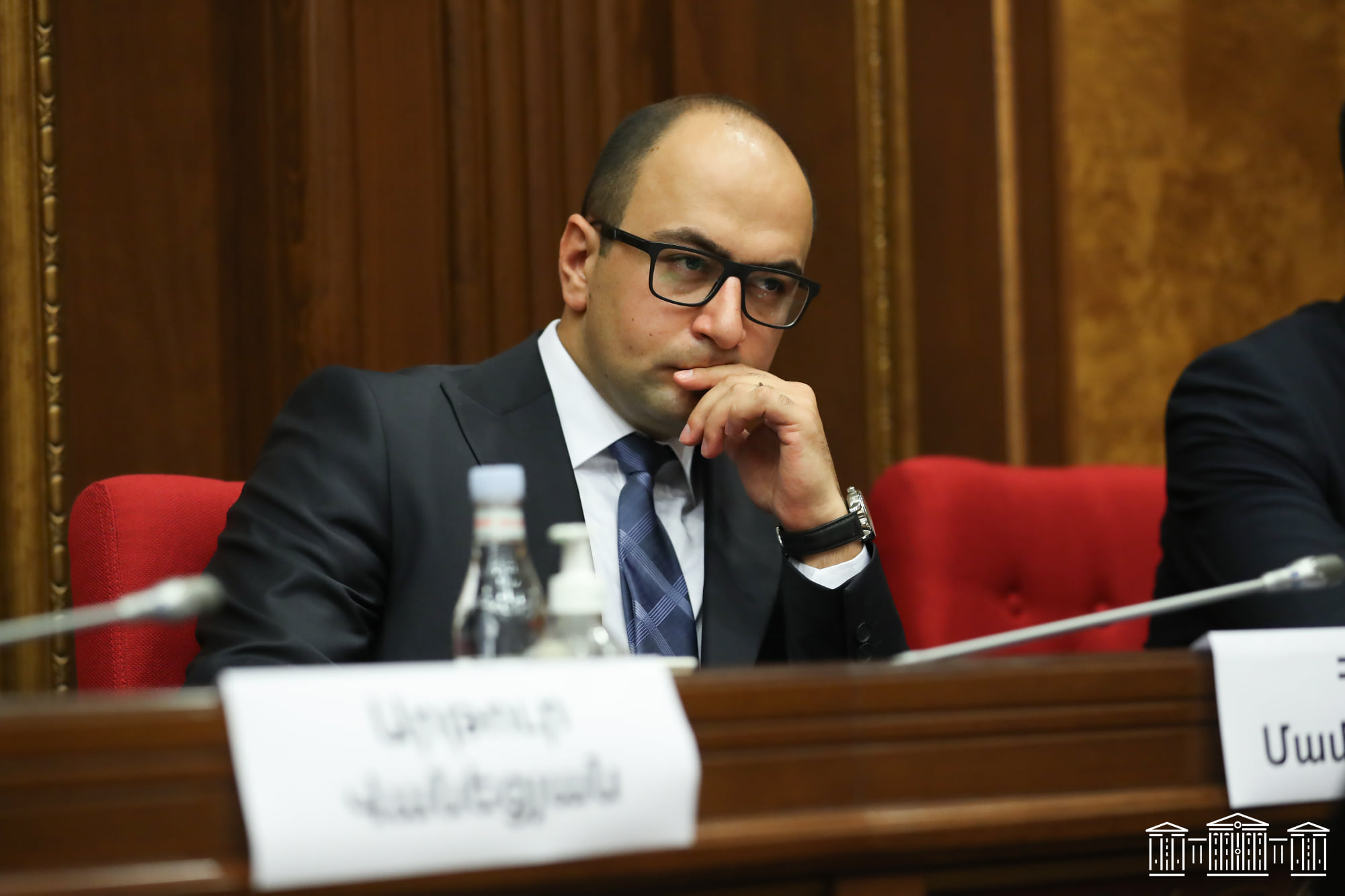 Դեպի Ալեն Սիմոնյանն են ուղղվել Բաղրամյան-Պռոշյան խաչմերուկի «կամեռան» ու նույնիսկ Անտառայինի արագաչափը. Մամիջանյան