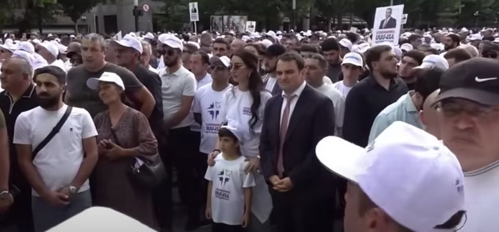 Եթե ցույց չտանք, որ մարդիկ դժգոհ են, հնարավոր է՝ այս մեթոդները շարունակվեն մեզ մոտ. Նարեկ Կարապետյան