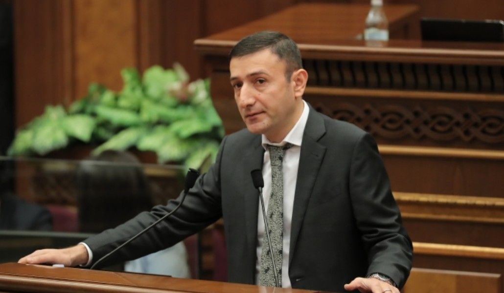 ԱԺ-ն քննարկում է տնտեսական հարցերի մշտական հանձնաժողովի նախագահի պաշտոնում Բաբկեն Թունյանի թեկնածության հարցը
