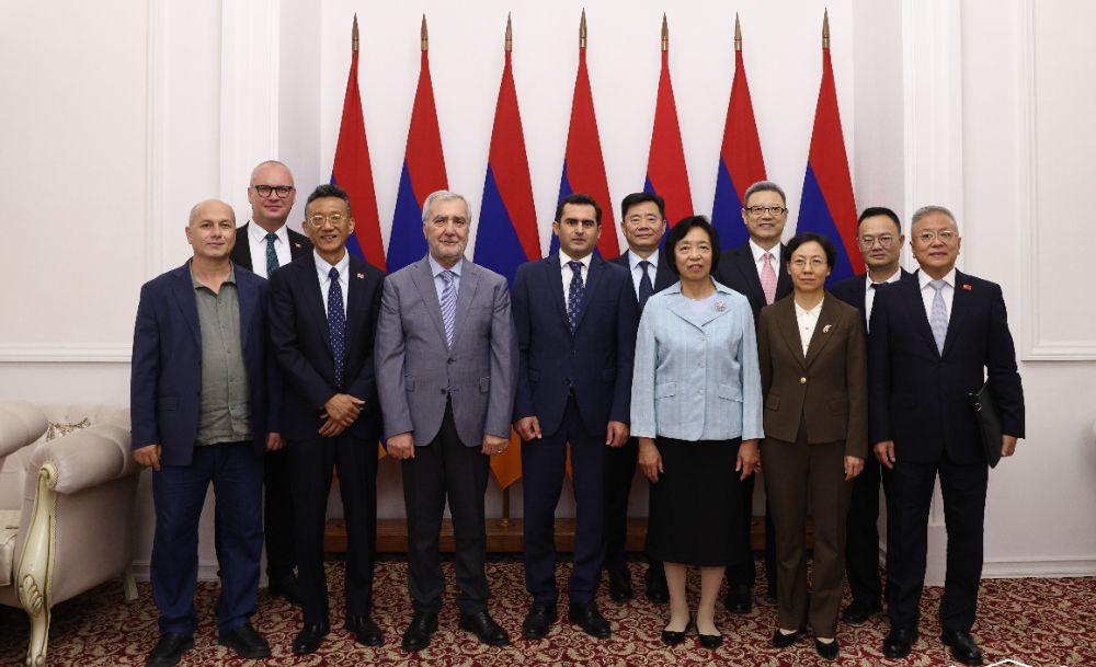 ՀՀ ԱԺ փոխնախագահ Հակոբ Արշակյանն ընդունել է Չինաստանի պատվիրակությանը
