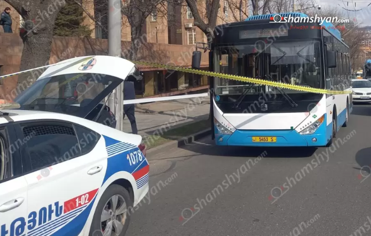 Երևանում ավտոբուսի վարորդի ու տաքսիստի միջև վիճաբանությունն ավարտվել է դանակահարությամբ