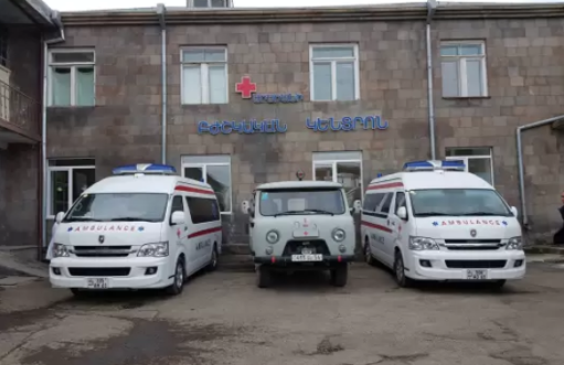 Սիսիանի հիվանդանոցից Երևան տեղափոխվելիս, 13-ամյա աղջնակը շտապօգնության ավտոմեքենայի մեջ մահացել է