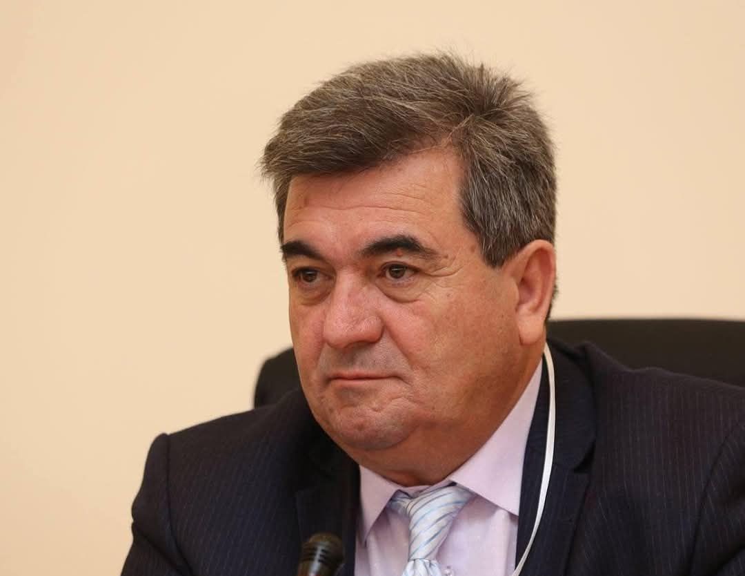Հրապարակում երգելու նյութը տարածած արցախցի Ղարիբ Բաբայանի կալանքի նիստը կլինի մոտակա ժամերին. փաստաբան