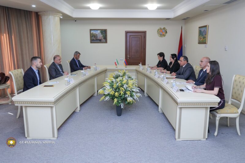 ՀՀ Քննչական կոմիտեի նախագահն ընդունել է Իրանի  դեսպանին