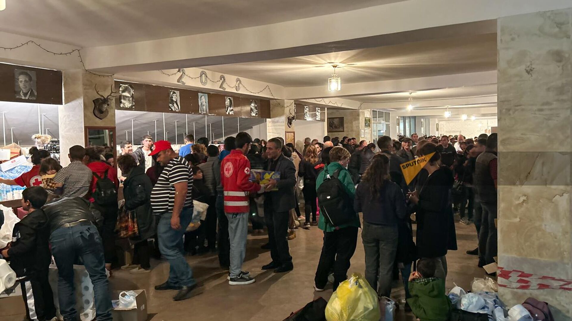 Ժամը 18:00-ի դրությամբ ԼՂ-ից բռնի տեղահանված 97.735 անձ է մուտք գործել Հայաստան