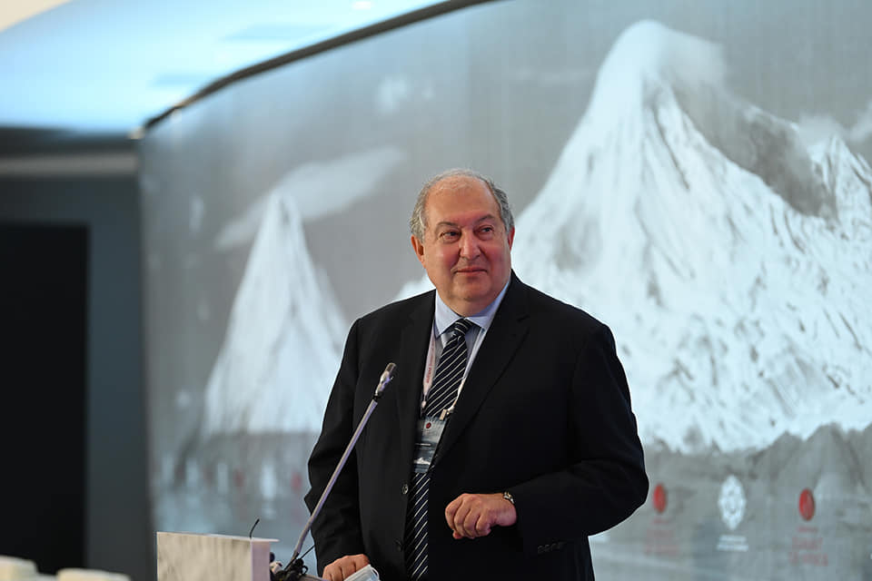 «Մտքերի հայկական գագաթնաժողով»-ն ապագայի՝ աշխարհի ու տարածաշրջանի ապագայի մասին է. նախագահ