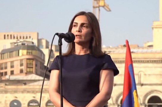 «Ուզում ենք Արթուր Դավթյանին վերջին շանս տալ՝ փրկելու իր պատիվը»․ զոհված զինծառայողի ծնող