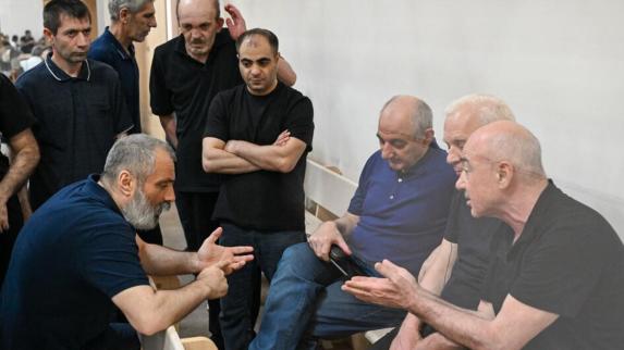 Բաքվի բանտերում պահվող հայ գերիների հարցը բարձրաձայնվել է Ադրբեջանում, սակայն հստակ որևէ թվային տվյալներ, անուններ չեն ստացվել