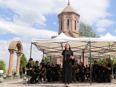 «Նարեկացի» ժողովրդական գործիքների նվագախումբը համերգային ծրագրով հանդես է եկել «Արթիկ» ՔԿՀ-ում