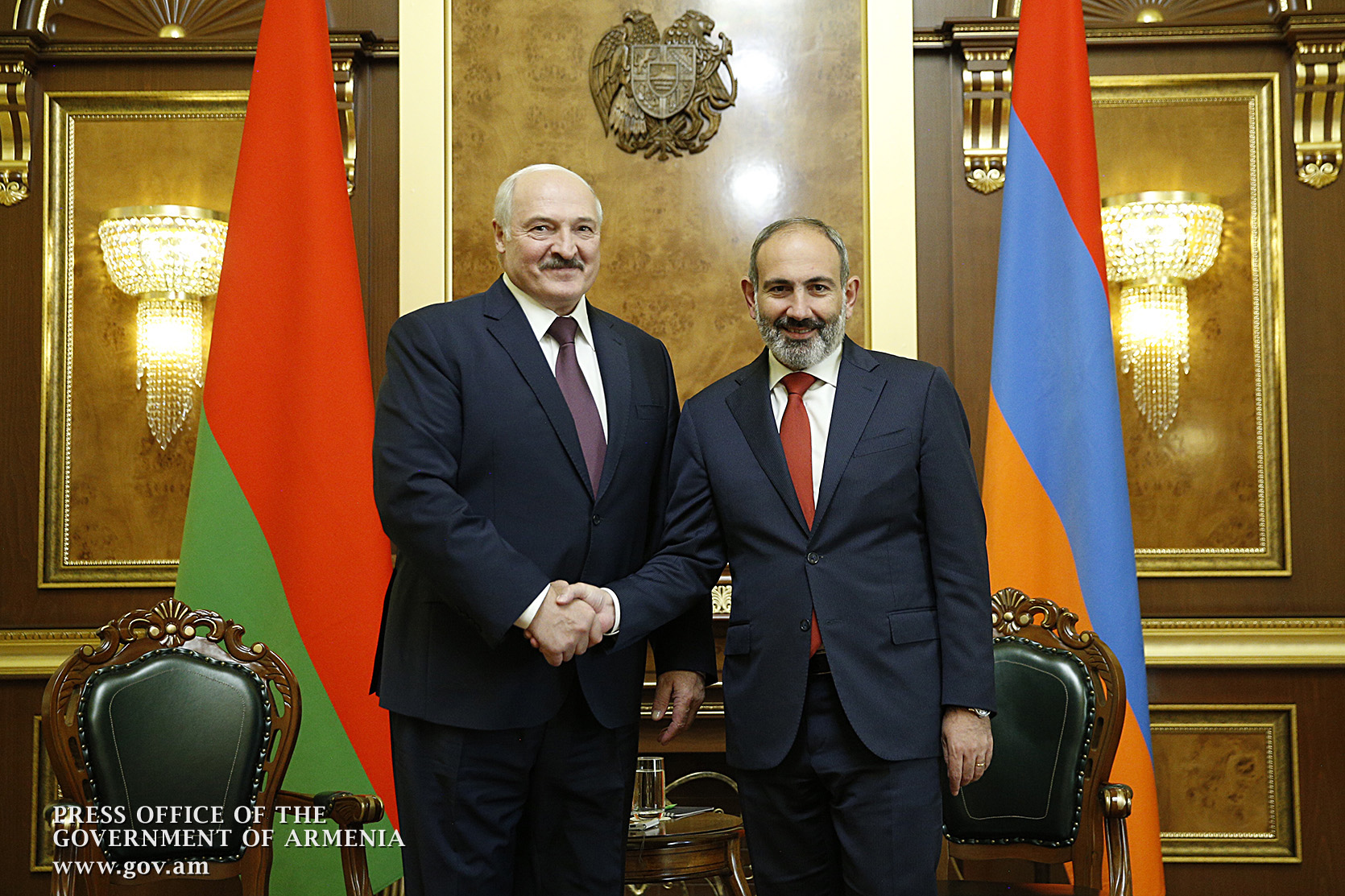 Пашинян поздравил Лукашенко с национальным праздником  