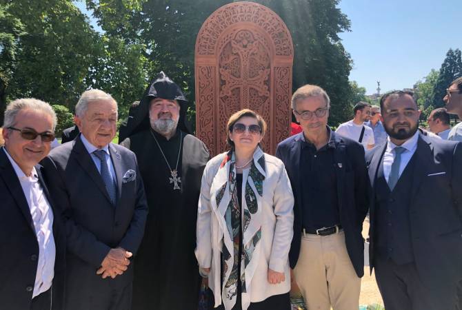 Ֆրանսիայի Բորդո քաղաքում տեղադրվեց Հայոց ցեղասպանության զոհերի հիշատակին նվիրված խաչքար