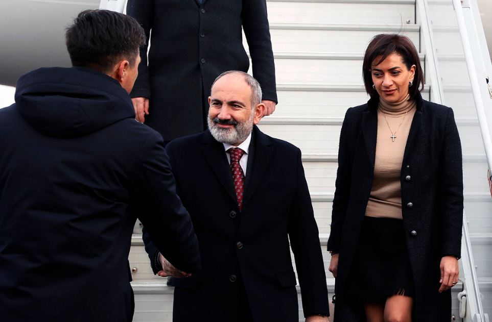 Նիկոլ Փաշինյանը տիկնոջ հետ աշխատանքային այցով մեկնել է Գերմանիա
