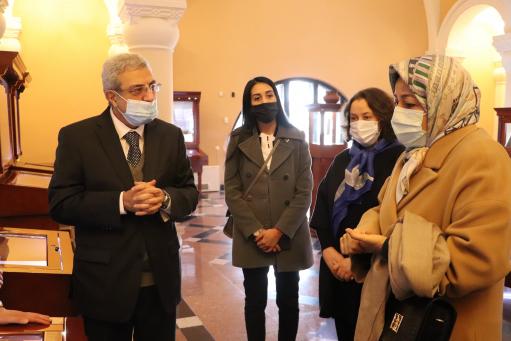 Իրանի արտգործնախարարի տիկին Մարիամ Իմանիեին այցելել է Մաշտոցյան Մատենադարան
