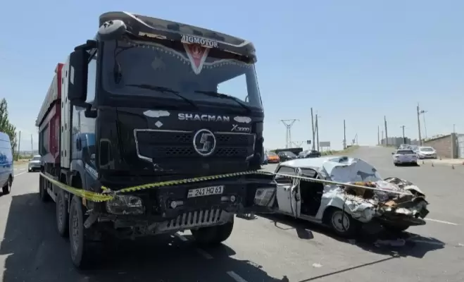Նոր Հաճընի մուտքի մոտ բախվել են 2 «Chevrolet»-ները, «ԳԱԶ 2410»-ը և «Shacman» բեռնատարը․ բժիշկները պայքարում են 2 վիրավորներից մեկի կյանքի համար