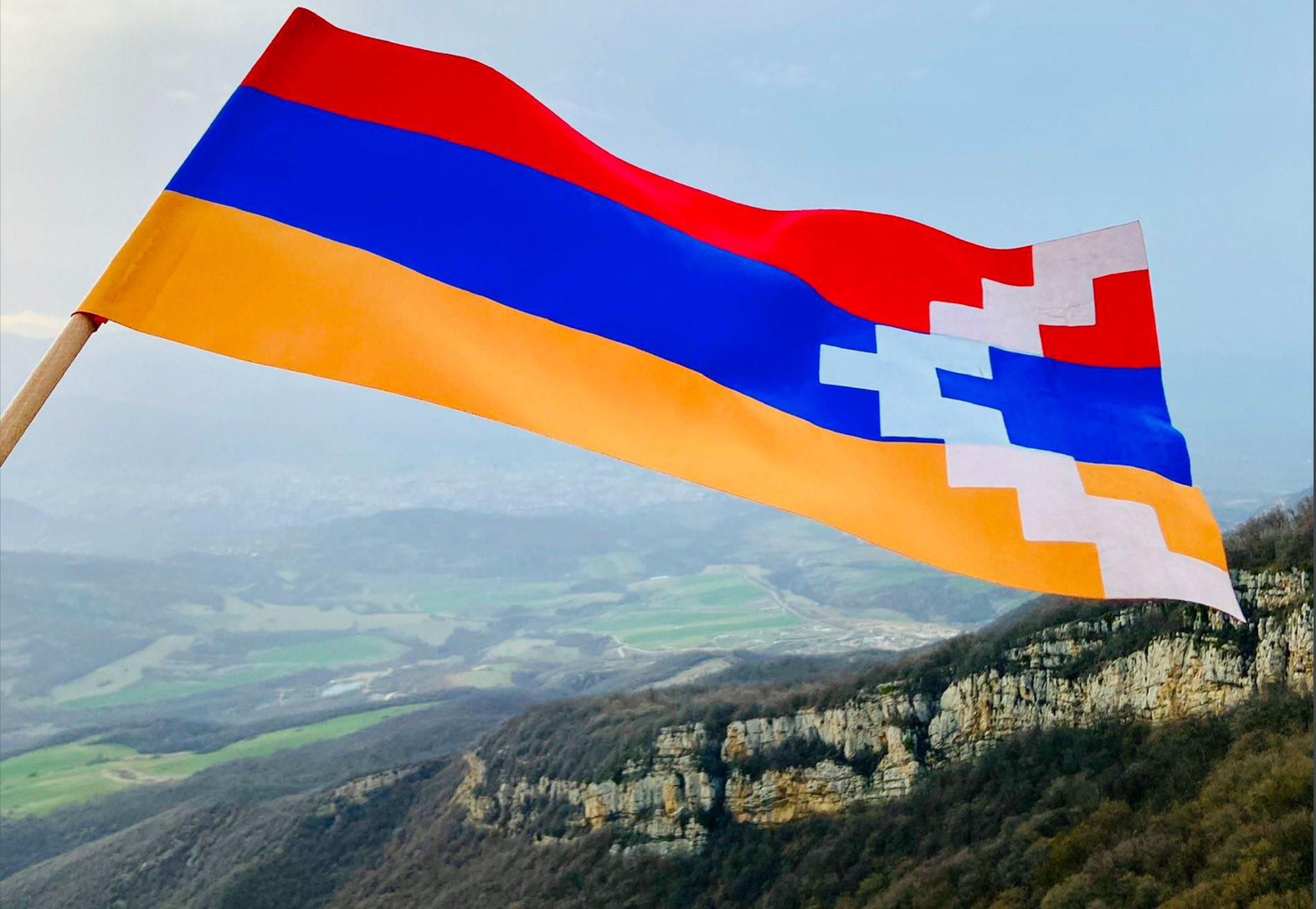 Արցախի իշխանություններն առաջարկել են Բաքվին հանդիպել ռուս խաղաղապահների կենտրոնակայանում