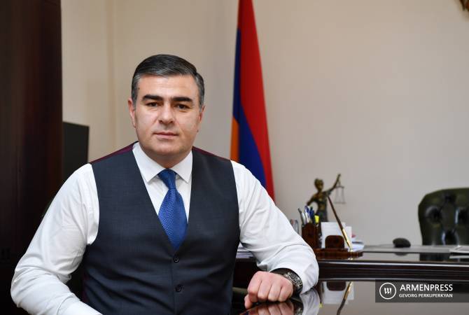 Սերգեյ Մեղրյանը շնորհավորել է Արցախի իր գործընկերոջը մասնագիտական տոնի առթիվ