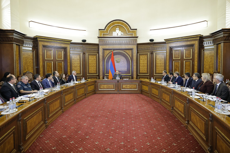 Փաշինյանի գլխավորությամբ hանրային ներդրումային կոմիտեի նիստում քննարկվել և հաստատվել են տարբեր ոլորտներին առնչվող նախագծեր