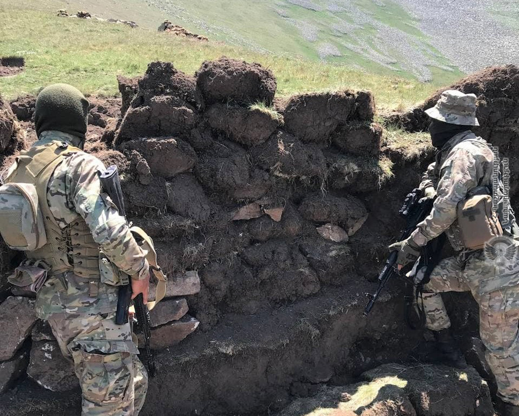 Արցախի ԱԱԾ-ն մարտական հերթապահություն է իրականացնում շփման գծին մոտ գտնվող գյուղերում. Wargonzo