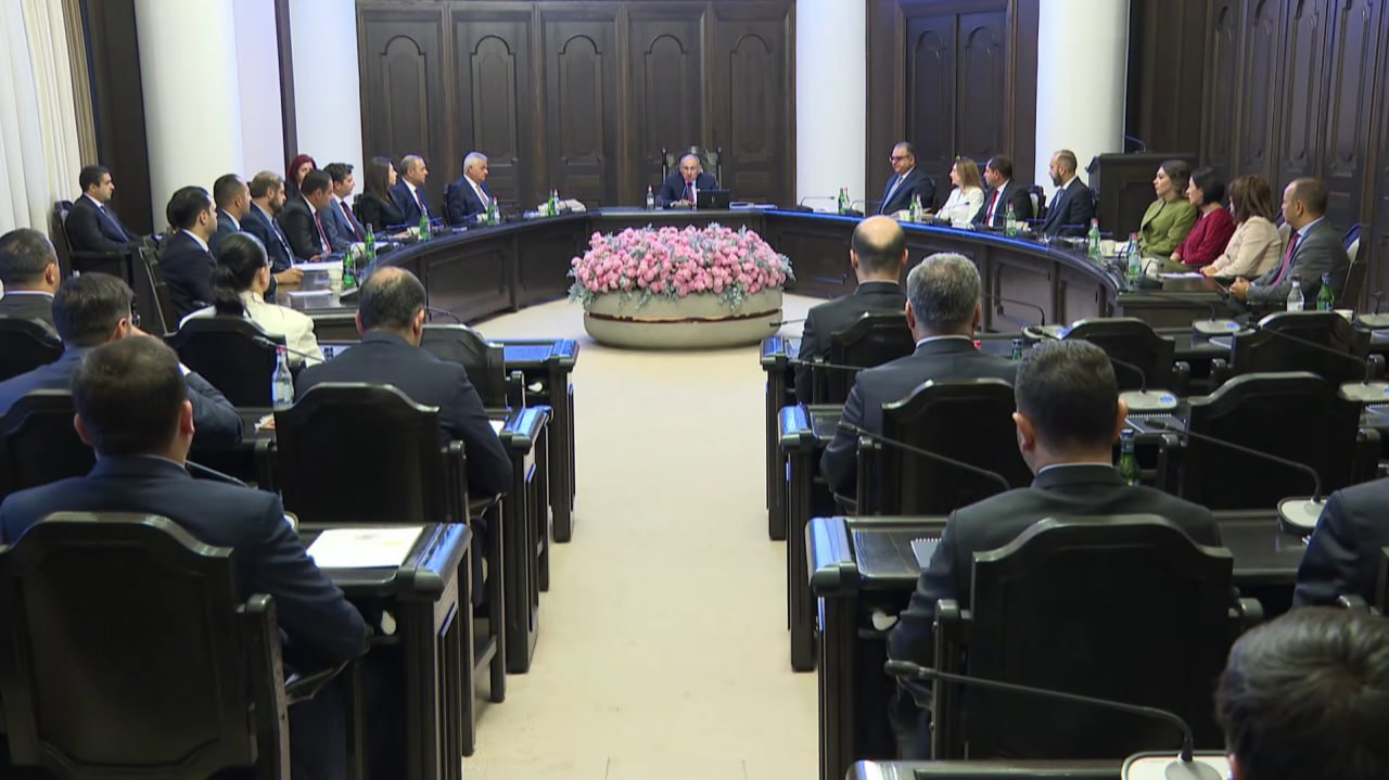 Ընթանում է Հայաստանի կառավարության հերթական նիստը. ուղիղ
