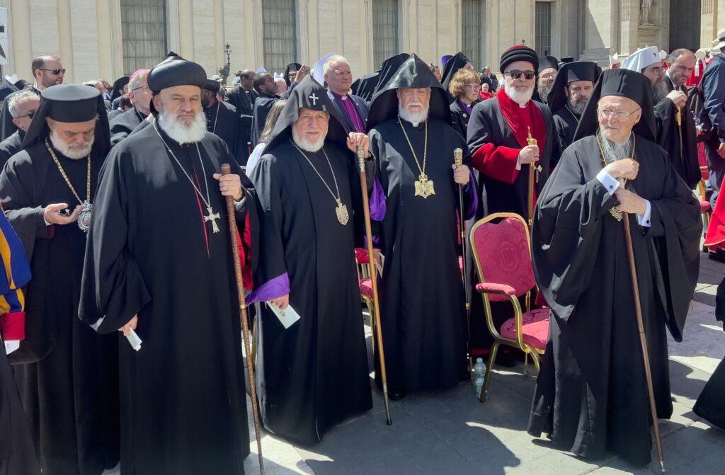 Արամ Ա-ն մասնակցել է Հռոմի պապի հուղարկավորությանը
