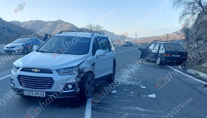Ավտովթար Վայոց ձորի մարզում. բախվել են Չինաստանի 34-ամյա քաղաքացու վարած Chevrolet-ն ու 35-ամյա վարորդի VAZ 2109-ը, կա վիրավոր