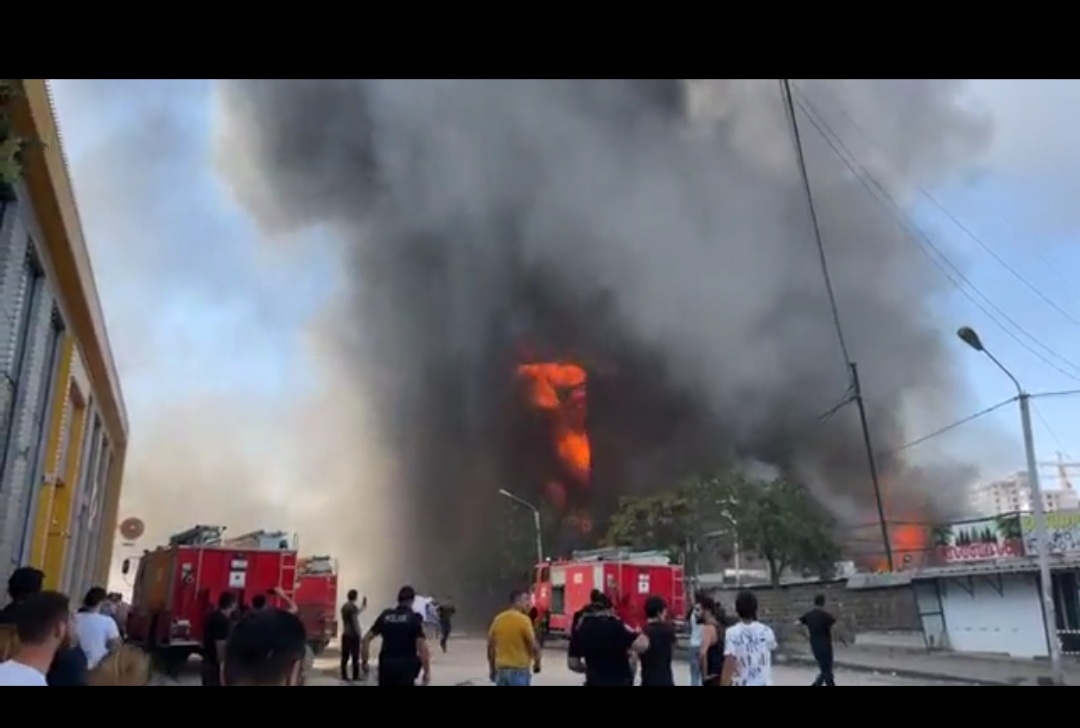 Նոր տեսանյութ` «Սուրմալու» առևտրի կենտրոնում տեղի ունեցած պայթյունից
