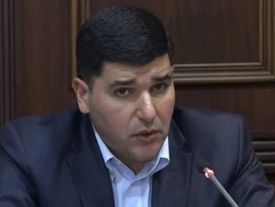 Այդօրինակ հարցերում շտապելու կարիք չկա. ադրբեջանցի փորձագետը՝ Հայաստանից Ադրբեջան ապրանք ներկրելու մասին