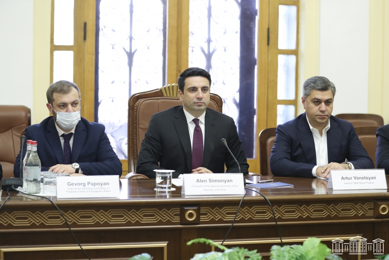 Իրանի Մեջլիսի պատվիրակության հետ հանդիպմանն Ալեն Սիմոնյանն անդրադարձել է ադրբեջանական կողմի ապակառուցողական վարքագծին