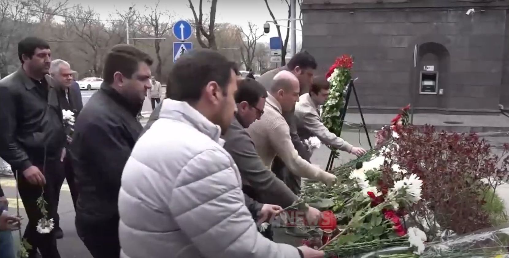 ՀՀԿ անդամները ծաղիկներ խոնարհեցին` ի հիշատակ Մոսկվայի ահաբեկչության զոհերի (տեսանյութ)