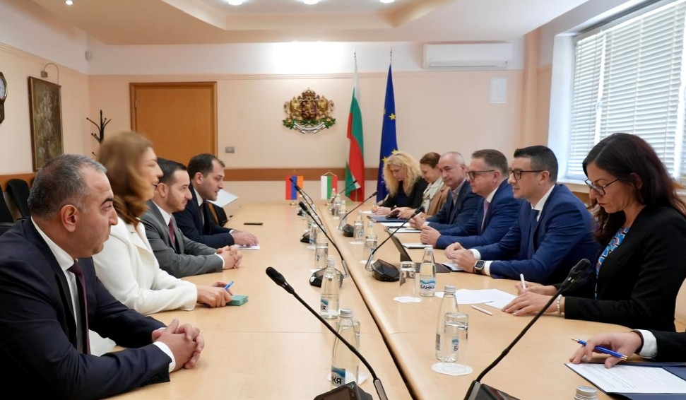 ԲՏԱ նախարարը և Բուլղարիայի էկոնոմիկայի և արդյունաբերության նախարարը քննարկել են համագործակցության ընդլայնման հնարավորությունները