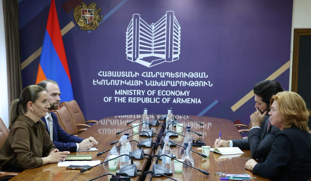 Էկոնոմիկայի փոխնախարարը նիդերլանդացի գործարարների հետ քննարկել է Հայաստանի արտահանման ներուժի ընդլայնման հեռանկարները