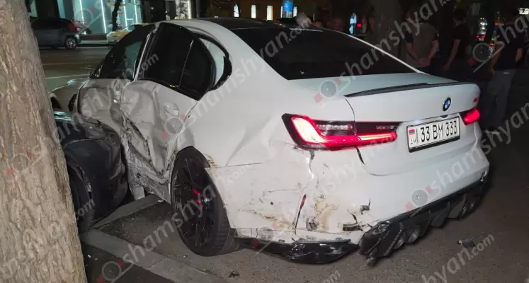 Երևանում 21-ամյա վարորդը «BMW»-ով բախվել է «Honda»-ին, ապա «Tesla»-ին և հայտնվել մայթին