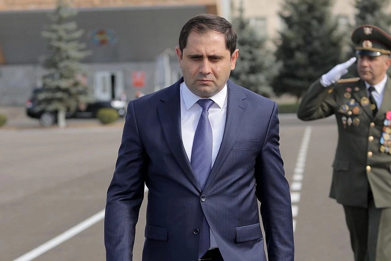 «Չեստ» տալու ձևը Պապիկյանը փոխել է․ «Հրապարակ»