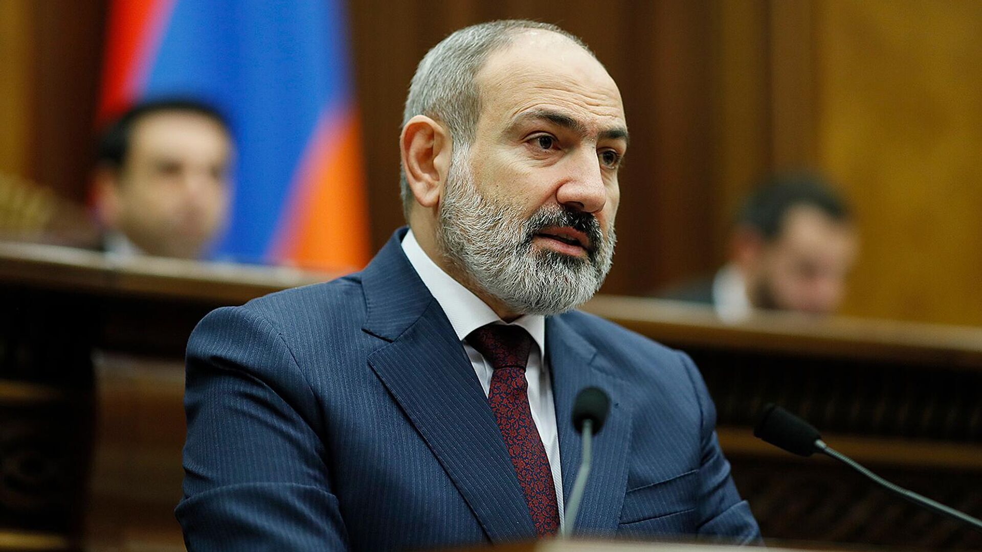 Լեռնային Ղարաբաղի բնակիչները ցրտին մնացել են ճանապարհներին, ընտանիքները հայտնվել շրջափակման հակառակ կողմերում․ Փաշինյան